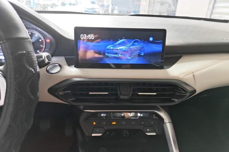 Used Cowin Xuandu 2021 1.5T Manual Bashe Edition Audio And AC Panel