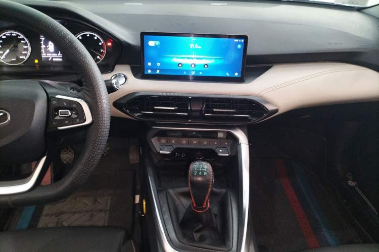 Used Cowin Xuandu 2021 1.5T Manual Bashe Edition Audio And AC Panel