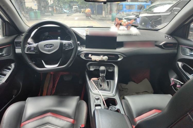 Used Cowin Xuandu 2021 1.5T CVT Prado Edition Center Console