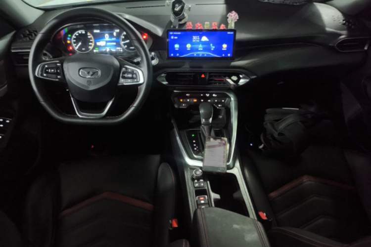 Used Cowin Xuandu 2021 1.5T CVT Xiongqi Edition Center Console