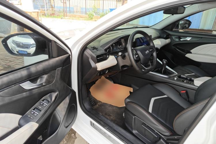 Used Cowin Xuandu 2021 1.5T Manual Comfort Edition Driver Seat