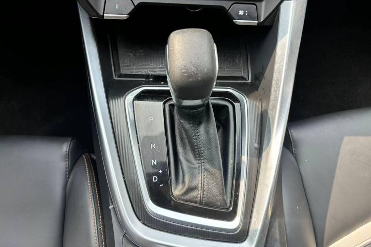 Used Cowin Xuandu 2021 1.5T CVT Zaqi Edition Gear Lever