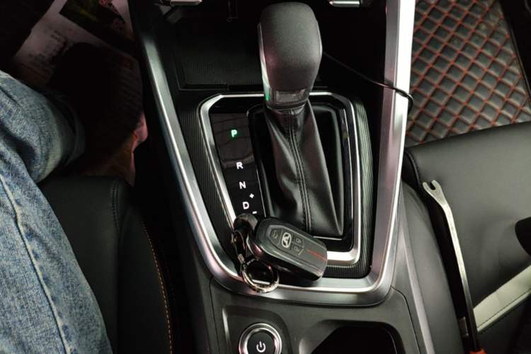 Used Cowin Xuandu 2021 1.5T CVT Zaqi Edition Gear Lever