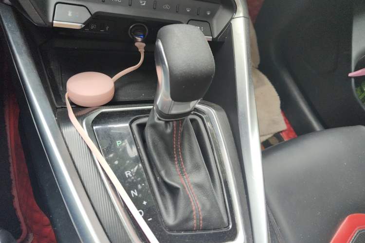 Used Cowin Xuandu 2021 1.5T CVT Prado Edition Gear Lever
