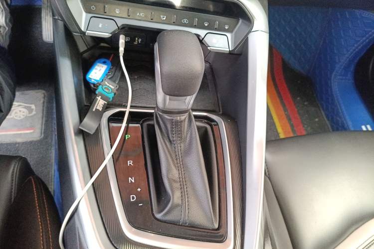 Used Cowin Xuandu 2021 1.5T CVT Zaqi Edition Gear Lever