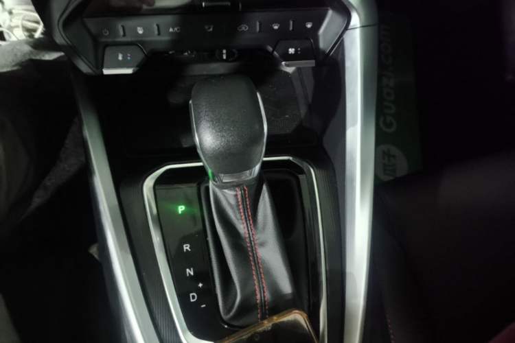 Used Cowin Xuandu 2021 1.5T CVT Xiongqi Edition Gear Lever