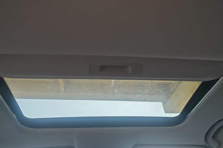 Used Cowin Xuandu 2021 1.5T CVT Xiongqi Edition Headliner