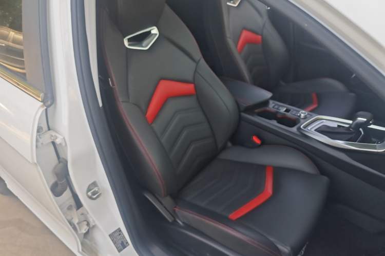 Used Cowin Xuandu 2021 1.5T CVT Xiongqi Edition Right Front Seat
