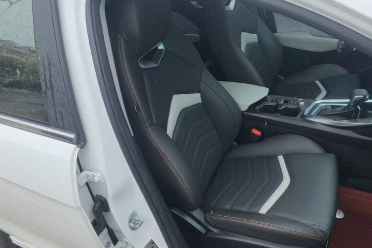 Used Cowin Xuandu 2021 1.5T CVT Xiongqi Edition Right Front Seat