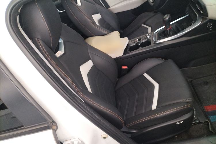 Used Cowin Xuandu 2021 1.5T Manual Bashe Edition Right Front Seat