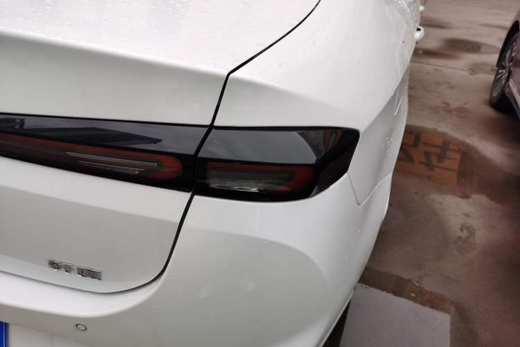 Used Cowin Xuandu 2021 1.5T Manual Bashe Edition Right Rear Taillight