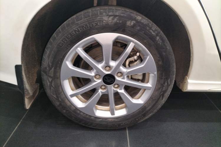 Used Cowin Xuandu 2021 1.5T Manual Bashe Edition Right Rear Wheel Hub