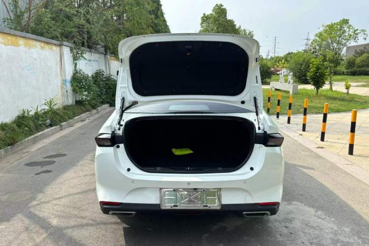 Used Cowin Xuandu 2021 1.5T CVT Zaqi Edition Trunk