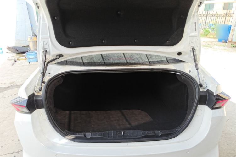 Used Cowin Xuandu 2021 1.5T Manual Comfort Edition Trunk