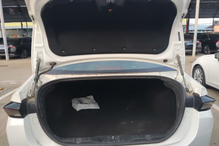 Used Cowin Xuandu 2021 1.5T CVT Zaqi Edition Trunk