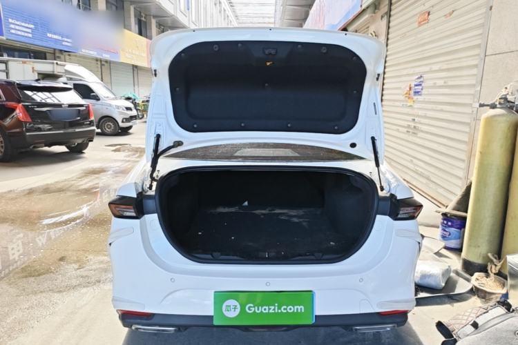 Used Cowin Xuandu 2021 1.5T Manual Bashe Edition Trunk