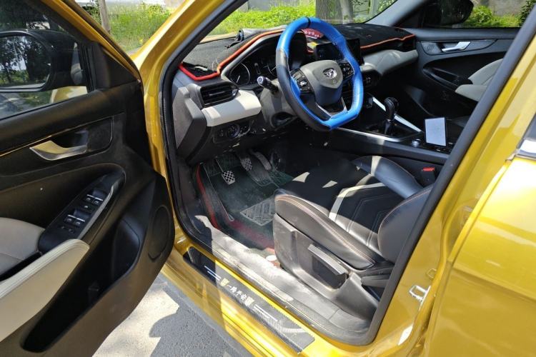 Used Cowin Xuandu 2021 1.5T Manual Bashe Edition Driver Seat