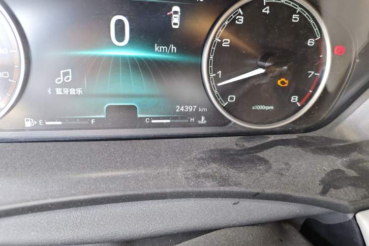 Used Cowin Xuandu 2021 1.5T Manual Bashe Edition Odometer Close Up