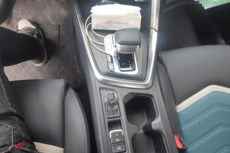 Used Cowin Xuandu 2024 1.5T CVT Luxury Edition Gear Lever