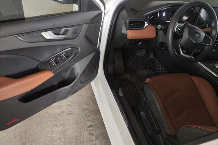Used Cowin Xuandu EV 2024 Yue Xing Version Driver Seat
