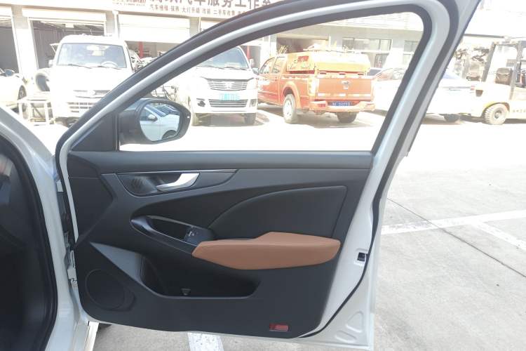 Used Cowin Xuandu EV 2024 Yue Xing Version Interior 5