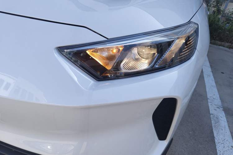 Used Cowin Xuandu EV 2024 Yue Xing Version Left Front Headlight