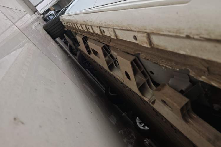 Used Cowin Xuandu EV 2024 Yue Xing Version Left Side Sill