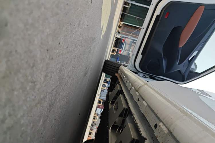 Used Cowin Xuandu EV 2024 Yue Xing Version Left Side Sill