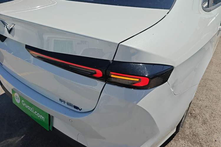 Used Cowin Xuandu EV 2024 Yue Xing Version Right Rear Taillight