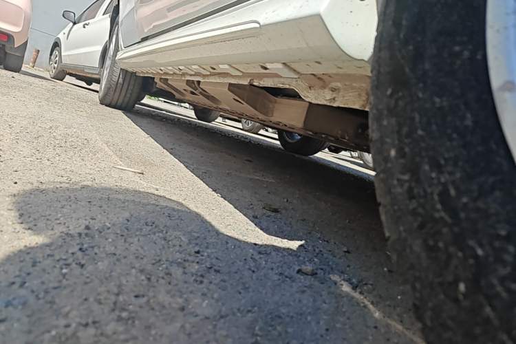 Used Cowin Xuandu EV 2024 Yue Xing Version Right Side Sill