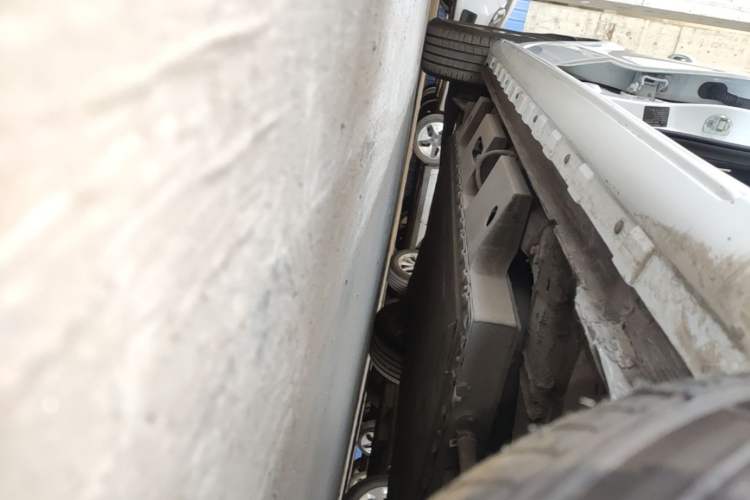 Used Cowin Xuandu EV 2024 Yue Xing Version Right Side Sill
