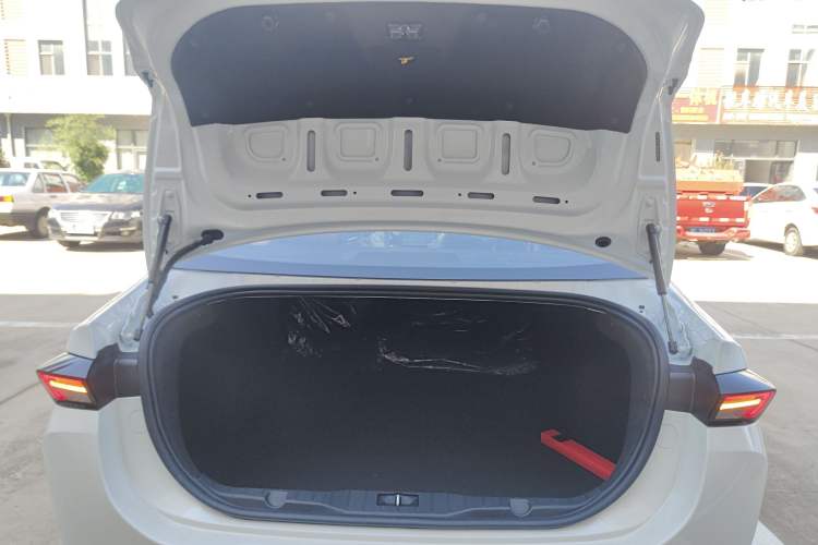 Used Cowin Xuandu EV 2024 Yue Xing Version Trunk