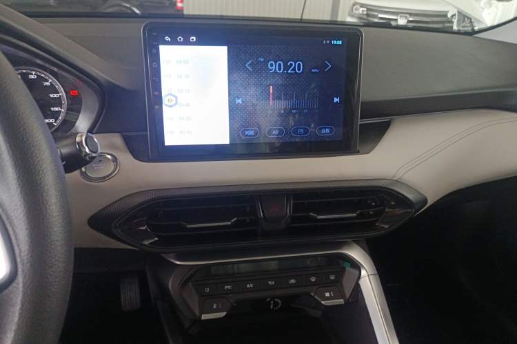 Used Cowin Xuandu EV 2026 Model, Travel Edition Audio And AC Panel