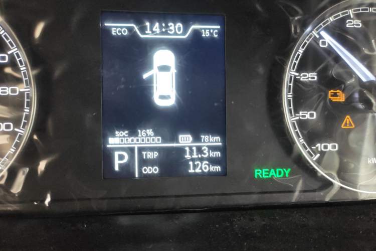 Used Cowin Xuandu EV 2026 Model, Travel Edition Odometer Close Up