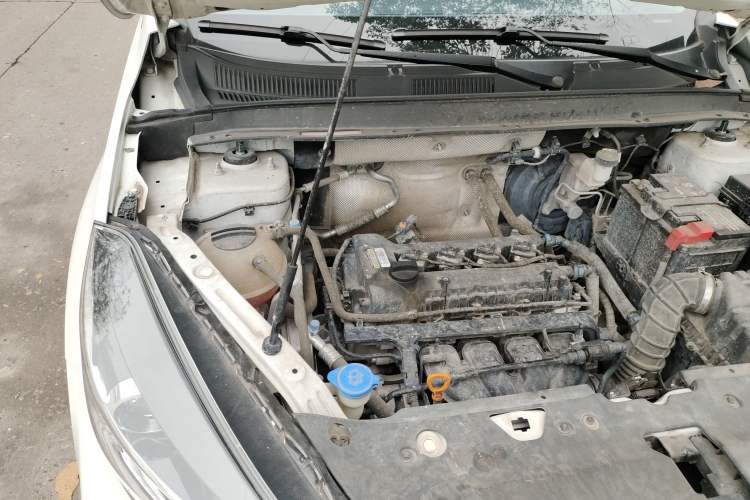 Used Cowin Xuanjie 2020 Revised Version 1.5L Manual - Yue Engine Bay Right