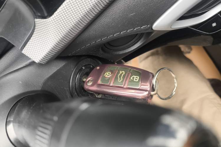 Used Cowin Xuanjie 2021 1.5L Manual Enjoyment Edition Interior 1