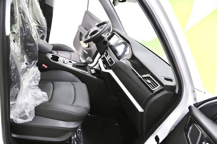 Used Cowin Xuanjie 2021 1.5L CVT Star Edition Interior 4