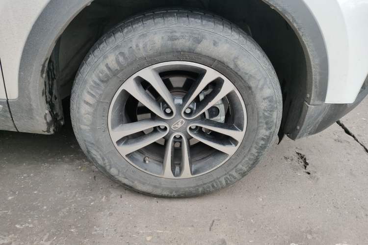 Used Cowin Xuanjie 2020 Revised Version 1.5L Manual - Yue Right Front Wheel Hub