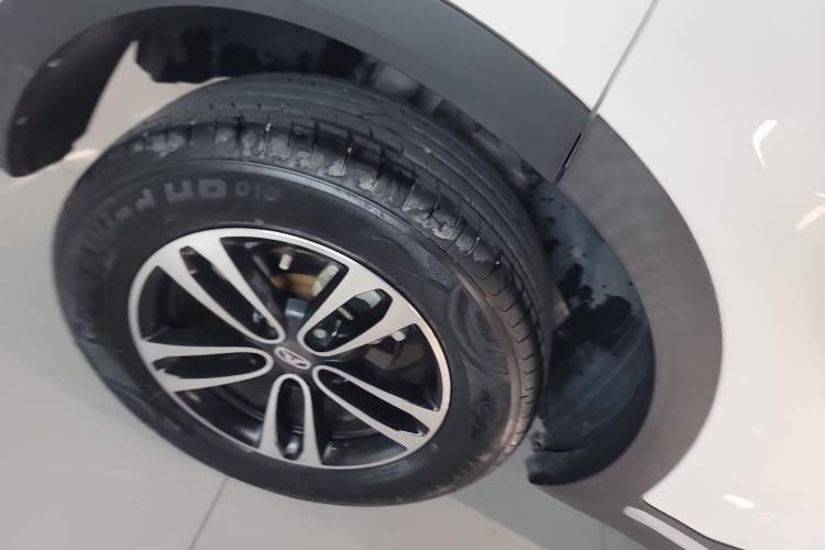 Used Cowin Xuanjie 2021 1.5L CVT Enjoyment Edition Right Rear Wheel Hub