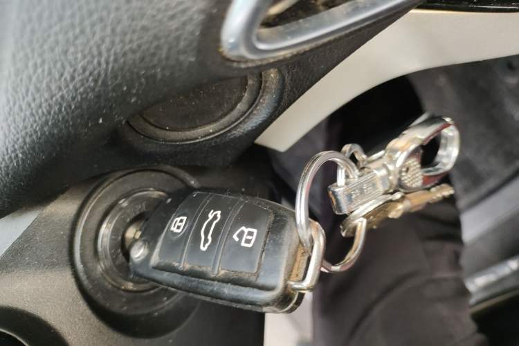 Used Cowin Xuanjie 2020 Revised Version 1.5L Manual - Yue Vehicle Key