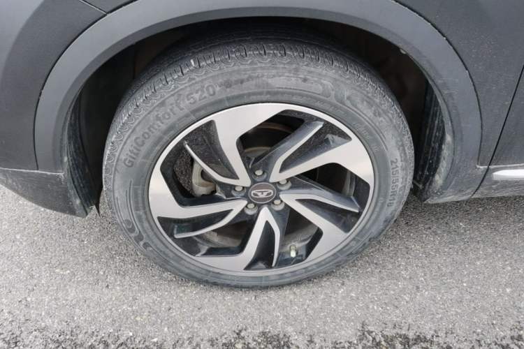 Used Cowin Xuanjie 2020 Updated 1.5L CVT Zhaо Left Front Wheel Hub
