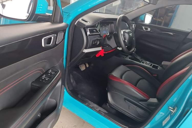 Used Cowin Xuanjie 2020 Updated 1.5L CVT Zhaо Driver Seat