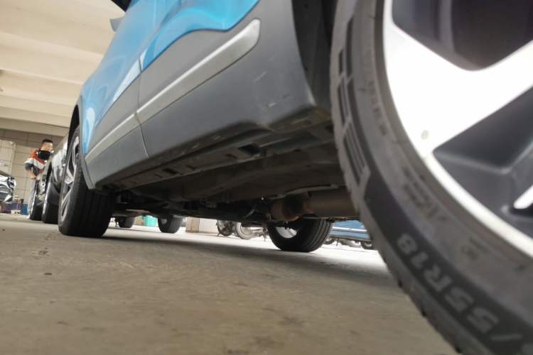 Used Cowin Xuanjie 2020 1.5L CVT Zhaо Left Side Sill