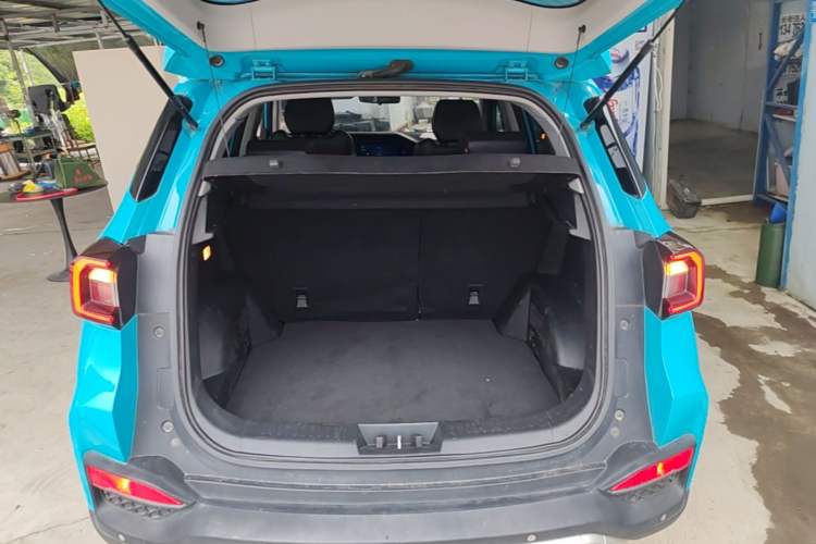Used Cowin Xuanjie 2020 Updated 1.5L CVT Zhaо Trunk