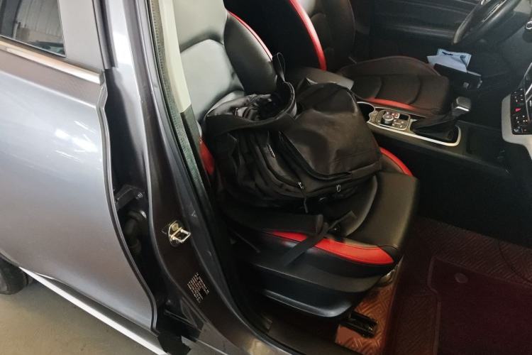 Used Cowin Xuanjie 2020 Revised Version 1.5L CVT Fun Right Front Seat