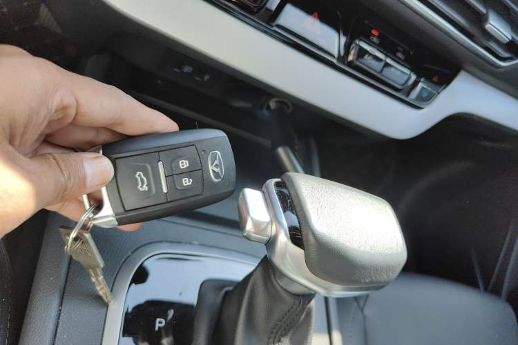 Used Cowin Xuanjie 2020 Updated 1.5L CVT Zhaо Vehicle Key