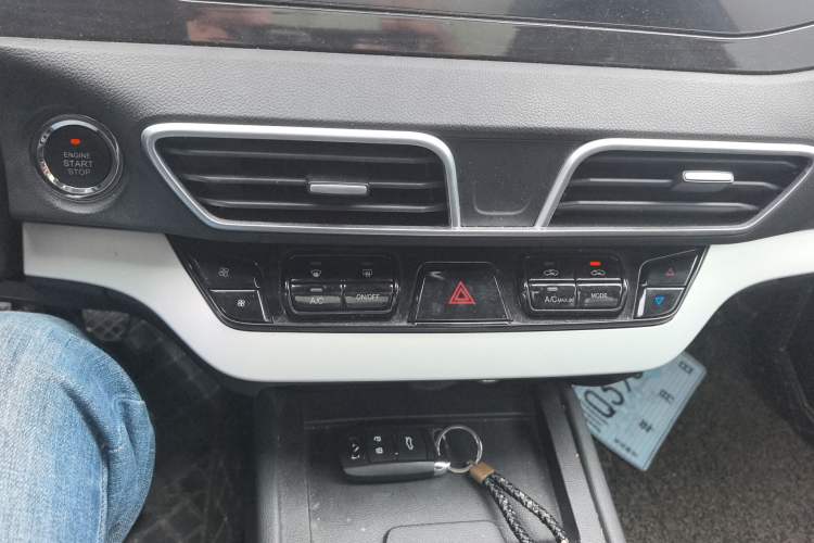 Used Cowin Xuanjie 2020 1.5L Manual Xuan Audio And AC Panel