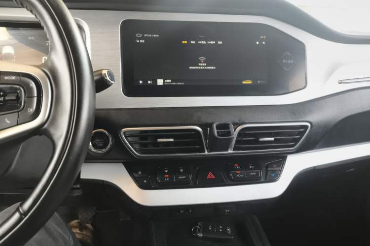 Used Cowin Xuanjie 2020 Revised Version 1.5L Manual – Xuan Audio And AC Panel