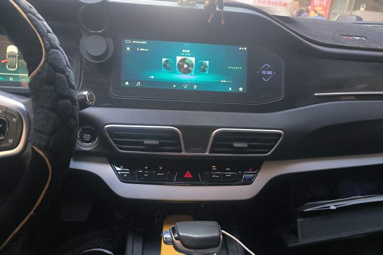 Used Cowin Xuanjie 2020 1.5L CVT Zhaо Audio And AC Panel