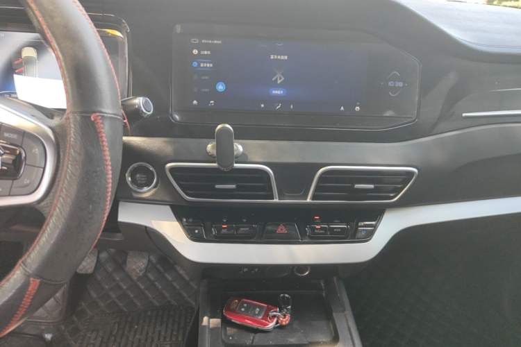 Used Cowin Xuanjie 2020 1.5L Manual Trendy Audio And AC Panel